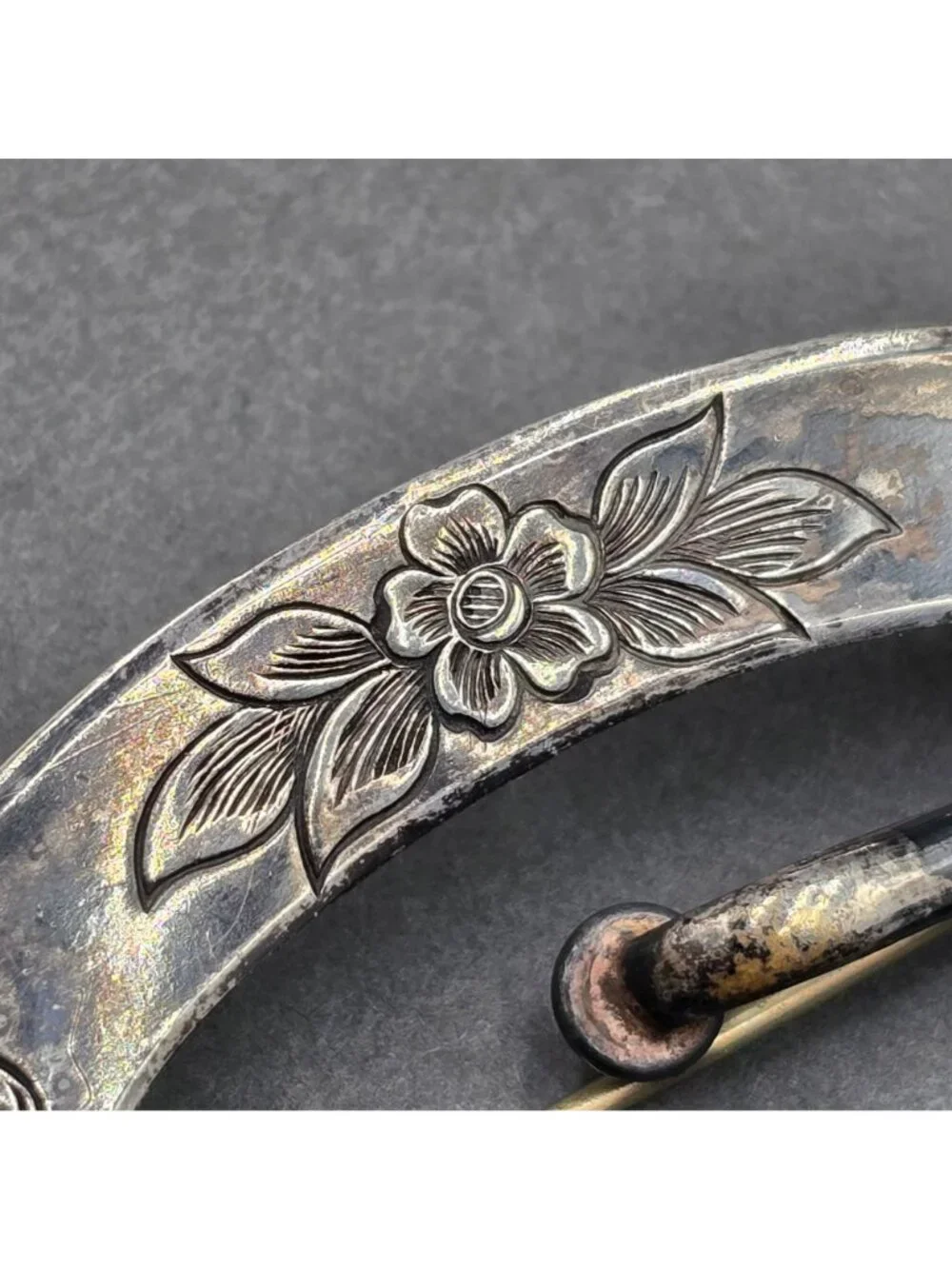 Antique Victorian Silver Oval Belt Buckle Brooch 3" Embossed Floral Accents - Picture 3 of 10